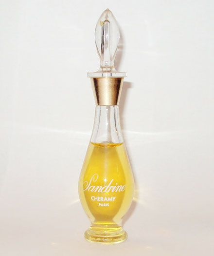 CHERAMY - SANDRINE : AMPHORE DE PARFUM 7 ML : BOUCHON QUI SE VISSE