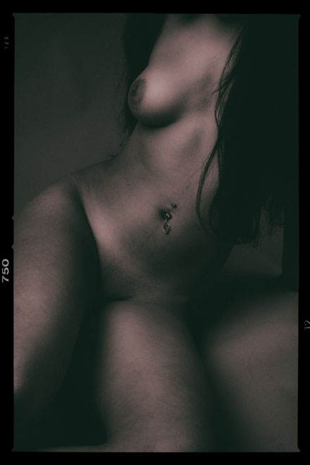 Akt Porn PornArt Aktfotografie Beauty Nude Nudeart Dessous Studiophotography Photostudio CaughtMoments Fotoshooting Photoshooting Naked  Rastatt Bühl Baden-Baden Achern Rheinmünster