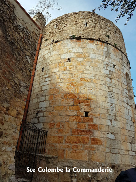 Rando plaisir de Randos Canétoises au départ de  Sainte Colombe de la Commanderie vers le roc de Majorque le 02 février 2018
