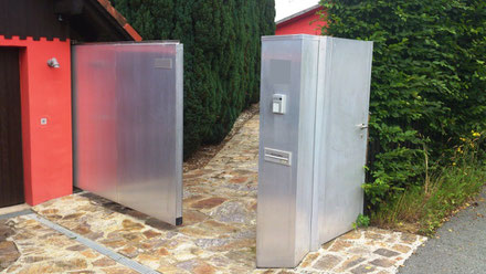 Aluminium Schiebe-Tor mit Antrieb