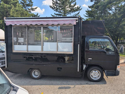 キッチンカー/日産/アトラス/中古車/改造/移動販売