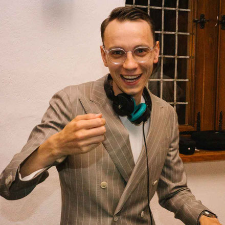 DJ Itzehoe Hochzeit Event Firmenfeier