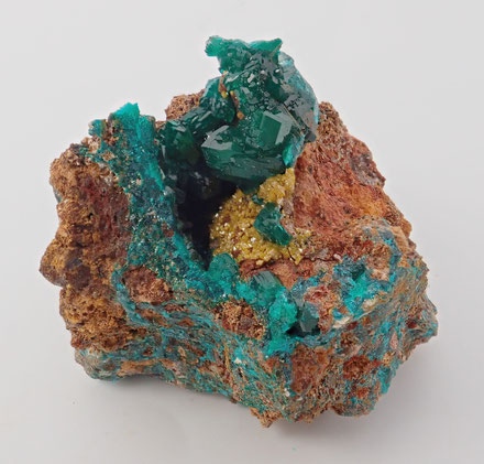 Congo dioptase