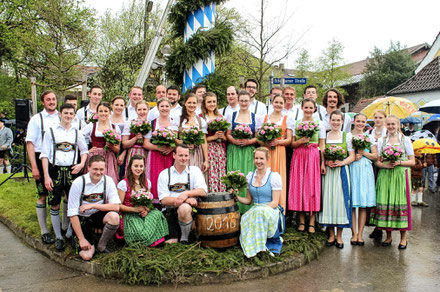 Maibaum 2016 in Kleindingharting