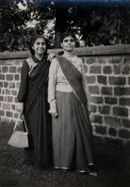  Khorshed Damania and Manu Jessawala, circa late 1940's. Courtesy of the Jessawala Collection - AMB Archives, Meherabad, India.