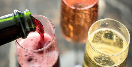 Loire-Valley-wines-sparkling-red-food-pairing-dessert