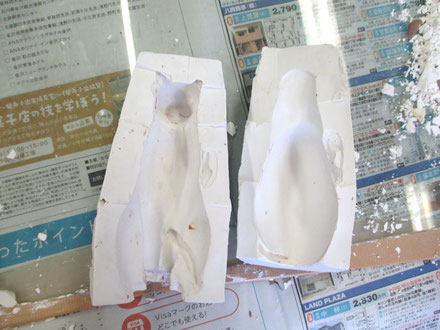 乾漆の猫　石膏型２