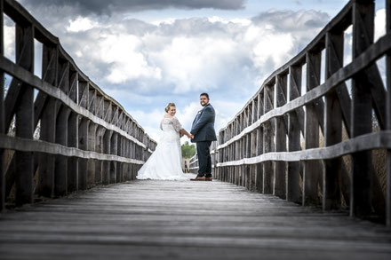 Brautpaar beim Hochzeitsshooting am Federsee in Bad Buchau