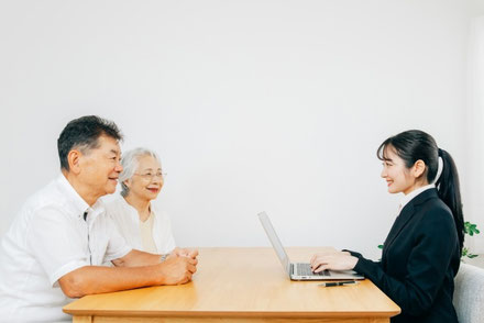 女性と夫婦