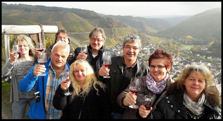 Ahrtalrundfahrt mit Weinprobe - Wir zeigen Ihnen das Ahrtal von seiner schönsten Seite.