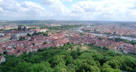 Blick vom Petrin auf Prag