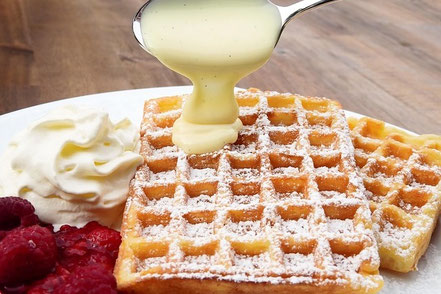 Frisch gebackene Waffeln und Kaiserschmarrn gibt es im Restaurant Rosengarten im Grüttpark Lörrach