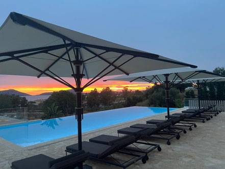 Großschirme in der Hotellerie