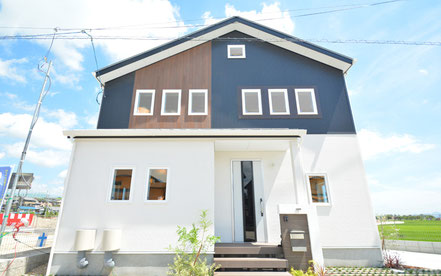 川西市　注文住宅　工務店　ロイヤル住建　施工事例1