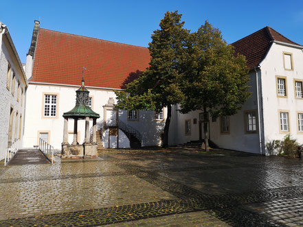 Der Falkenhof, ursprünglich ab 838, in der jetzigen Form ab 18. Jahrhundert. Vorfahren von mir waren dem Hof eigenbehörig.