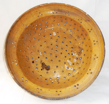 alte Kohrener Keramik Kohren-Sahlis Siebschüssel Sieb Schüssel