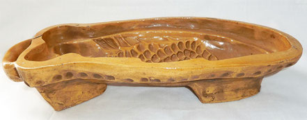 alte Kohrener Keramik Fischform
