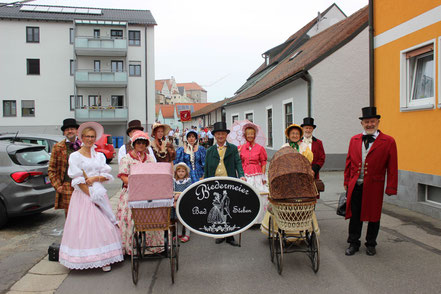 Gruppenfoto der Teilnehmer