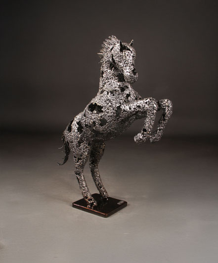 Nimrod Messeg sculptures