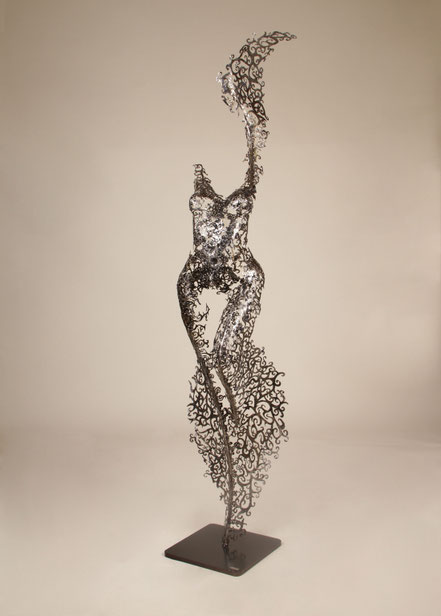 Nimrod Messeg sculptures