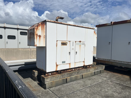 老人保健施設　山口県下関市　非常用発電機の擬似負荷試験　施工事例