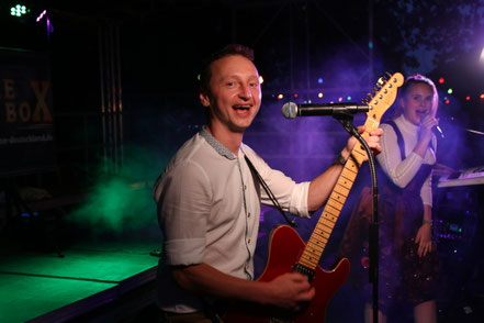Jukebox Band Ulm Memmingen Kempten Biberach Krumbach Augsburg Heidenheim Hochzeit Heiraten Weinfest Firmenfeiern Fasching