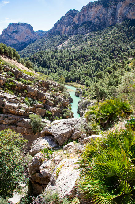 Blick von oben auf den Naturpark Desfiladero de los Gigantes auf der Andalusien Rundreise