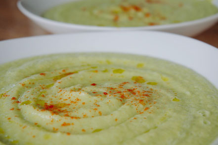 sauer macht glücklich gurkensuppe