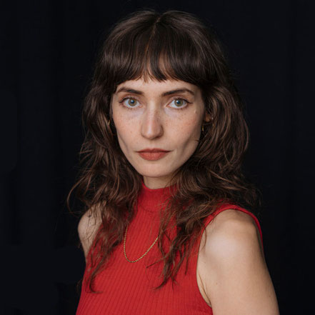 Autorinnenporträt von Lara Rüter