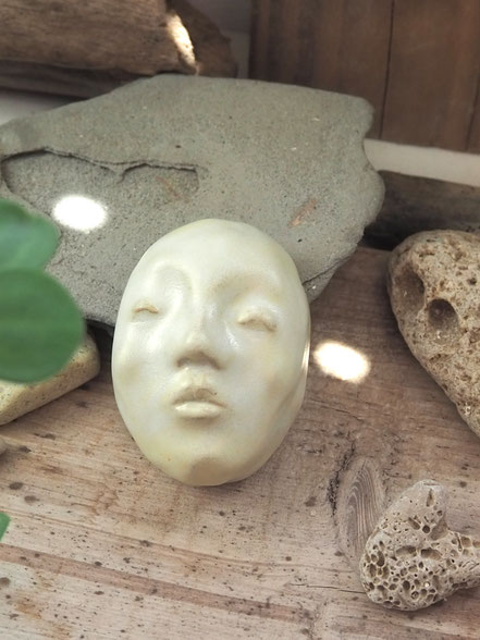 Keramikkunst kleines Keramikgesicht