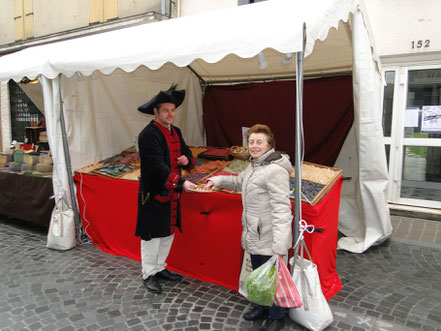 stand-tenue-médiévale