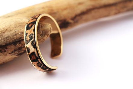 bracelet jonc, jonc cuir et métal, bracelet jonc doré, bracelet plaqué or, bracelet léopard, cuir léopard,