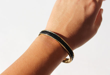bracelet jonc doré, bracelet cuir, noir et doré, bijoux moderne, cadeau noël