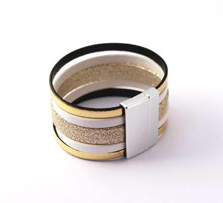 bracelet manchette été, blanc et or doré, bracelet plage, bracelet soirée, blanc et doré, bracelet multirang élégant, bracelet raffiné moderne