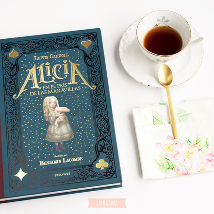 Alicia en el país de las maravillas by Sami Garra