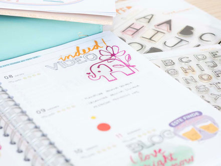 Organiza tu agenda utilizando elementos de scrap by Violeta