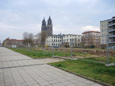 Innenstadt - Breiter Weg nach dem Abriss von zwei DDR-Neubaublöcken