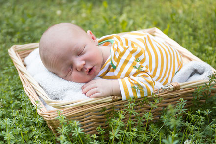 Neugeborenenshooting, Neugeborenenfotografie, newborn, newbornshooting, Baby, Babyfoto, Freising