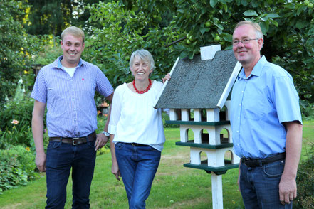 Martina und Dieter Suhrkamp mit ihrem Sohn Marten