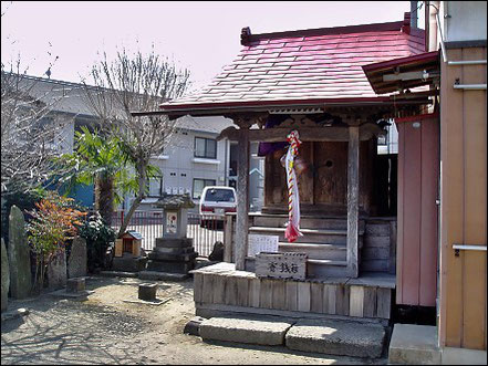 田村神社社殿