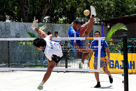 © Zer Cabatuan 2009. Quelle: https://www.flickr.com/photos/webzer/3542587542/