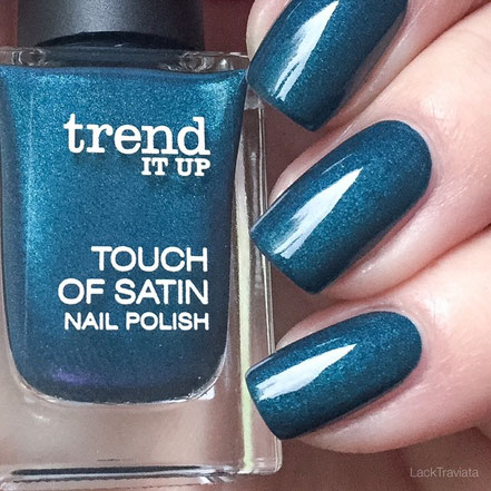 Swatch trend it up 010 touch of satin nail polish