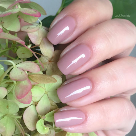 SWATCH OPI Tickle My France-Y