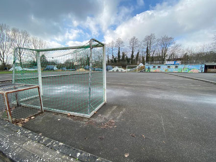 Im Funpark Bremen kann auch Fußball und Basketball gespielt werden