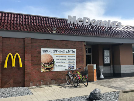 McDonald's / McDrive / McCafé in 28279 Bremen-Habenhausen