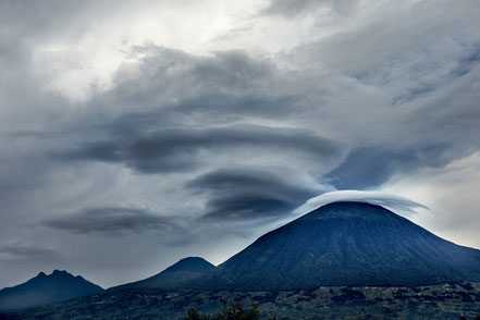mount-bisoke-hiking.jpg