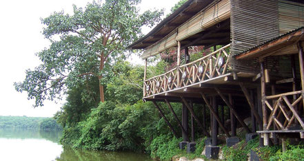 jacana-safari-lodge.jpg