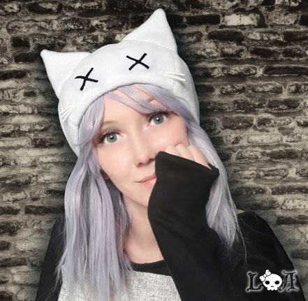 Creepy Cute Kitty Hat in White