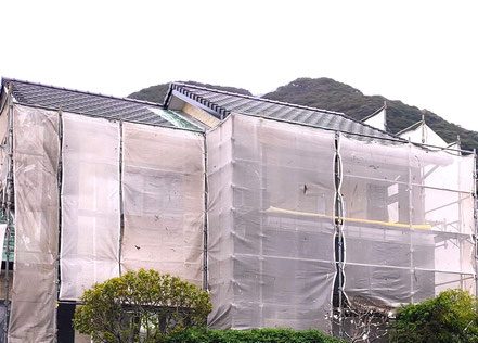 豊前市外壁塗装工事中
