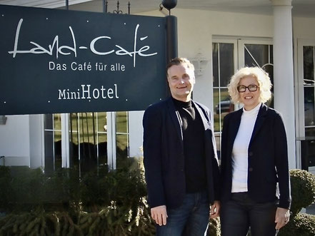 Land-Café Evelyne und Markus Aebi